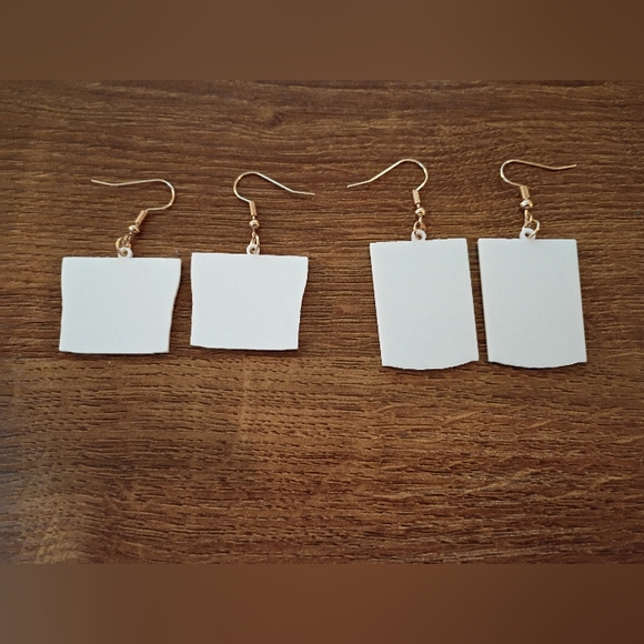 Miniature Candy Bag Dangle Earrings Lot of 2 Hersheys Butterfinger Novelty Food - Picture 5 of 7